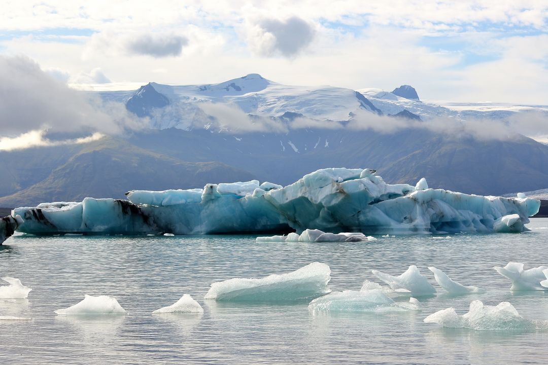 Como esta retrocediendo el glaciar Vatnajökull, el más voluminoso de Europa